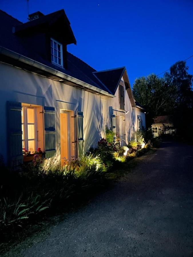 Gite Le Domaine D Orphee Marmagne  Exteriér fotografie